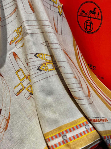 HERMES 25S SCARF 140 IN SILK AND CASHMERE 735808