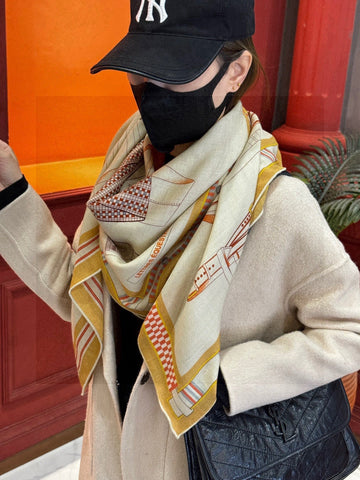 HERMES 25S SCARF 140 IN SILK AND CASHMERE 735808