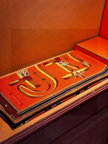 HERMES 25S SCARF 140 IN SILK AND CASHMERE 735809