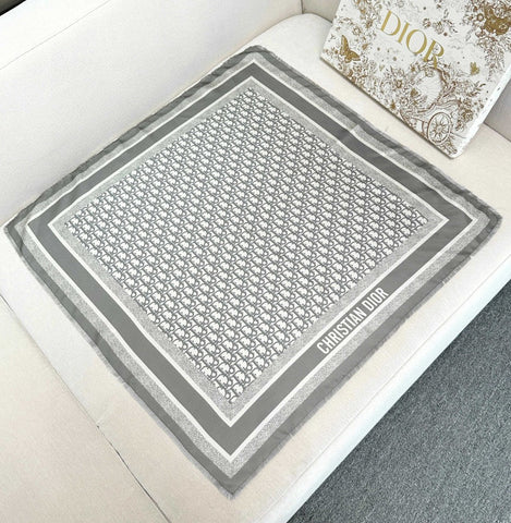 DIOR SCARF 70 CM IN SILK 600304