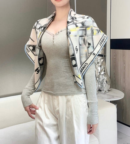 CHANEL 25S SCARF 88 IN SILK 737190
