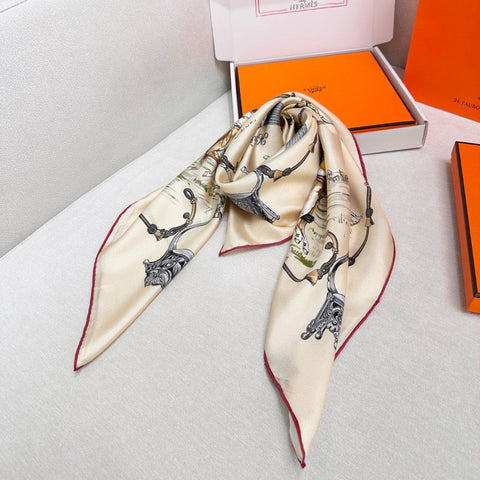 HERMES 25S SCARF 90 IN SILK 720006