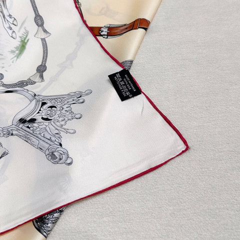 HERMES 25S SCARF 90 IN SILK 720006