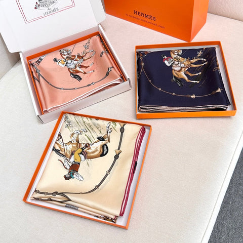 HERMES 25S SCARF 90 IN SILK 720007