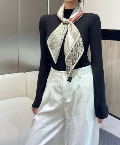 HERMES 25S SCARF 90 IN SILK 735857