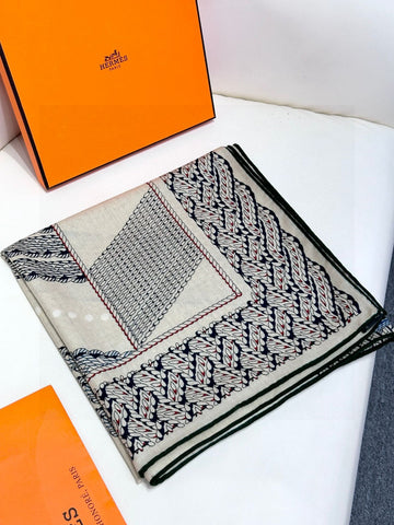 HERMES 25S SCARF 140 IN SILK 727340