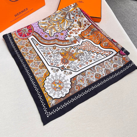 HERMES 25S SCARF 90 IN SILK 724811
