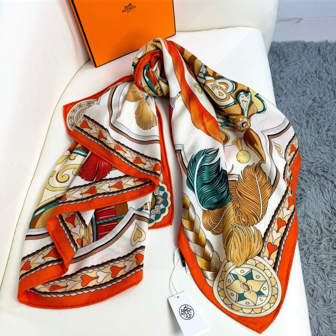 HERMES 25S SCARF 135 IN CASHMERE SILK 730647