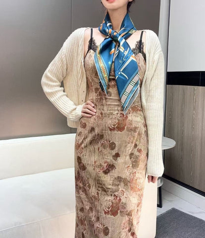 HERMES 25S SCARF 90 IN SILK 735839