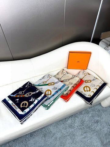 HERMES 25S SCARF 135 IN CASHMERE SILK 737311