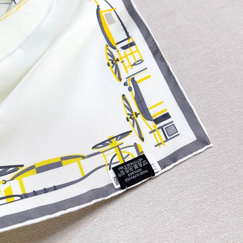 HERMES 25S SCARF 90 IN SILK 737178