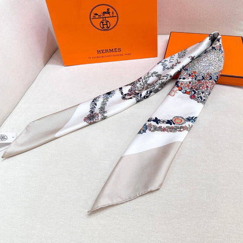 HERMES 25S SCARF 90 IN SILK 732127