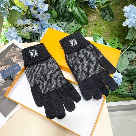 LV GLOVES IN BLACK WOOL 462428