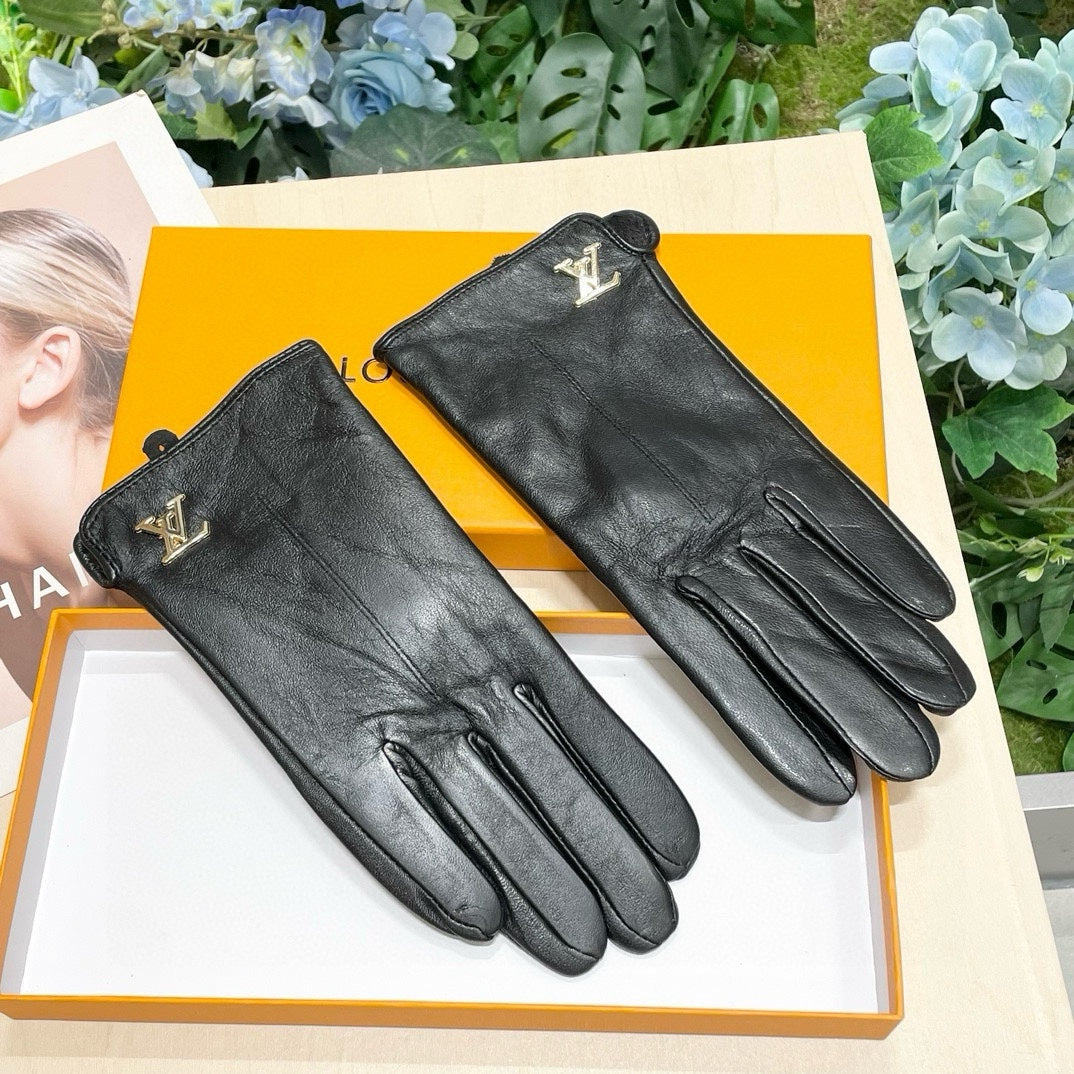 LV GLOVES IN BLACK LAMBSKIN 464977