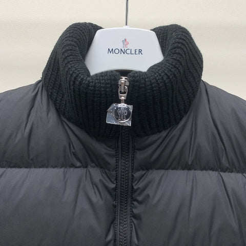 MONCLER 25S JACKET IN BLACK 002