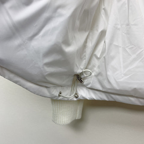 MONCLER 25S JACKET IN WHITE 001