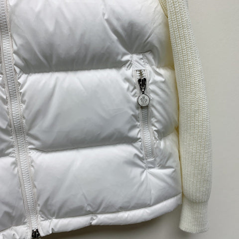 MONCLER 25S JACKET IN WHITE 001