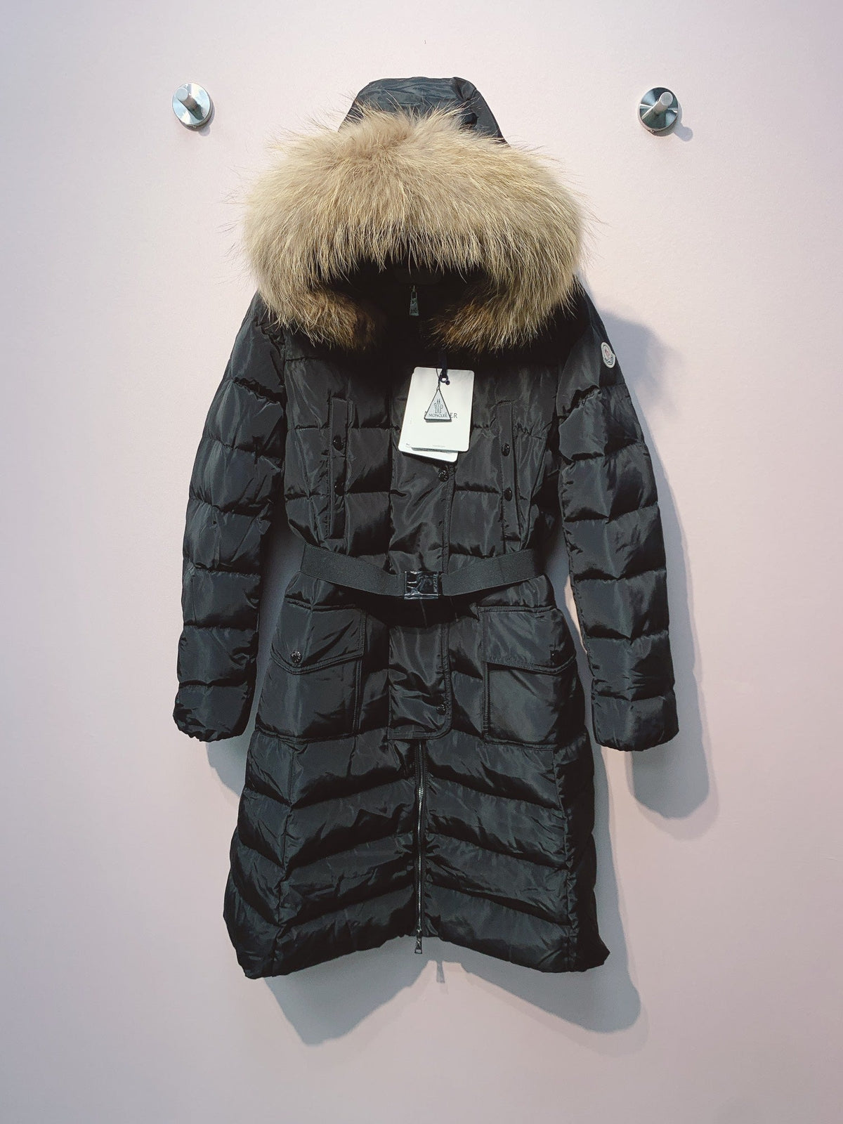 MONCLER 25S COAT IN BLACK 053
