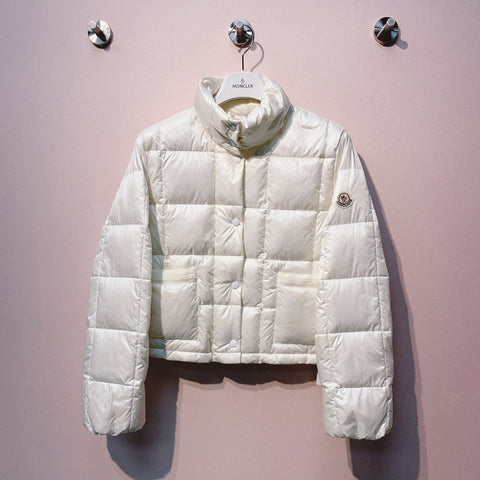 MONCLER 25S JACKET IN WHITE 037