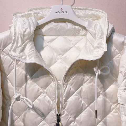 MONCLER 25S JACKET IN WHITE 040