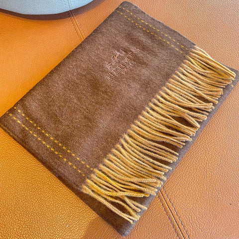 UNIE BRODEE GM MUFFLER IN CHOCOLATE BROWN CASHMERE