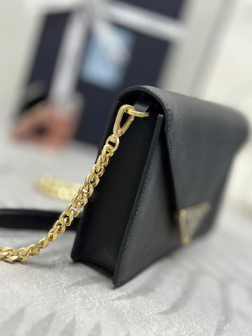 PRADA 25S SAFFIANO SHOULDER BAG 21 IN BLACK CALFSKIN GOLD HARDWARE