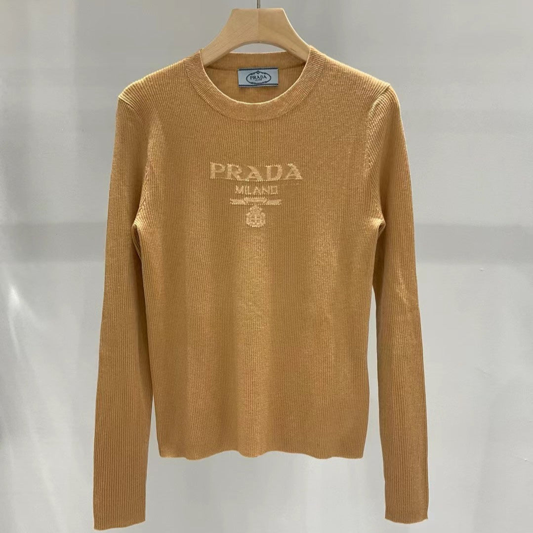 PRADA CREWNECK KNIT TOP STYLE 11