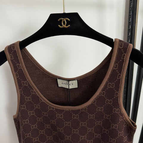 GUCCI SLEEVELESS TOP STYLE 2